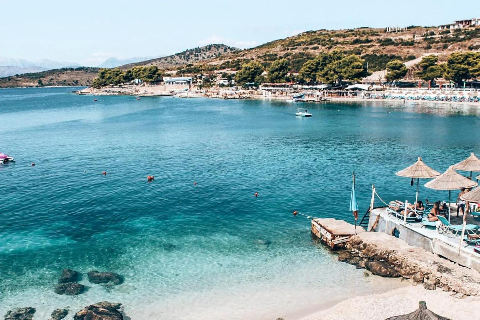 Costa Verde Suites Saranda Exteriör bild